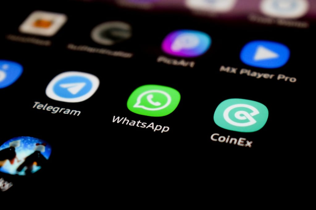 WhatsApp Screen-Sharing Scam Drains $700K in Minutes